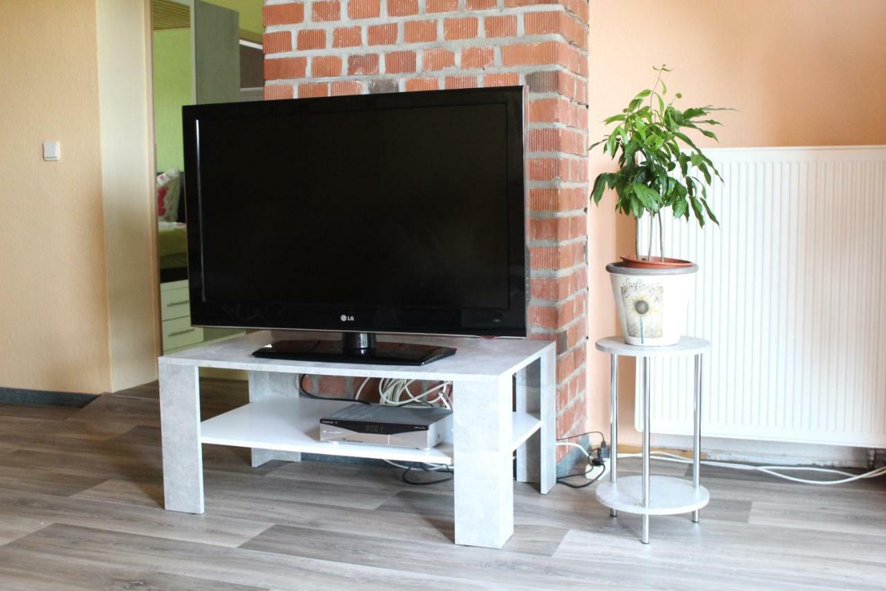 Ferienwohnung Im Gruenen Diesbar-Seusslitz Bagian luar foto