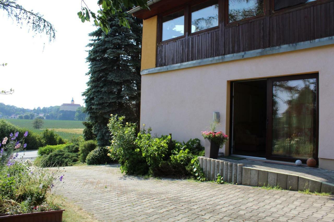 Ferienwohnung Im Gruenen Diesbar-Seusslitz Bagian luar foto