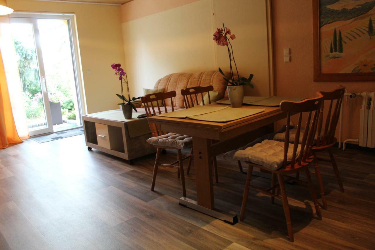 Ferienwohnung Im Gruenen Diesbar-Seusslitz Bagian luar foto